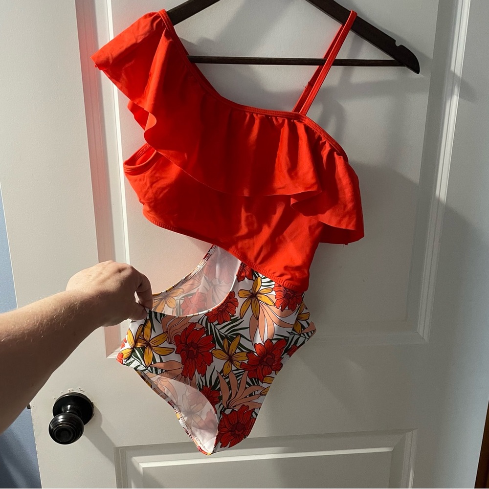 Teen 13yr Orange and Floral 1 piece swimsuit
